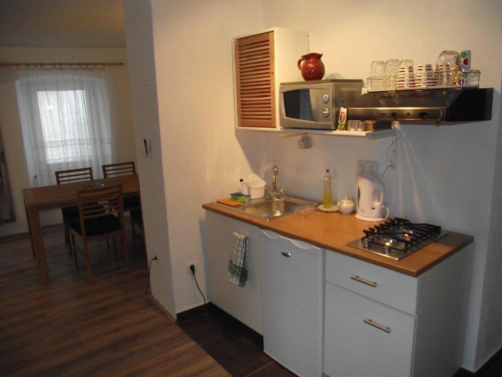 Apartments Dobrinj Phòng bức ảnh